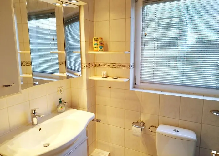 Grosszuegiges Und Helles 2-zimmer-appartement Im Kurgebiet *