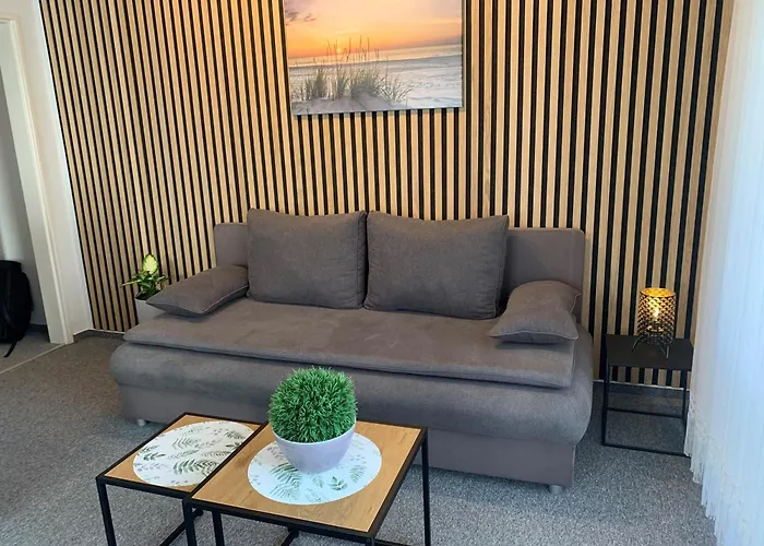 Grosszuegiges Und Helles 2-zimmer-appartement Im Kurgebiet באד קראוצנבאך